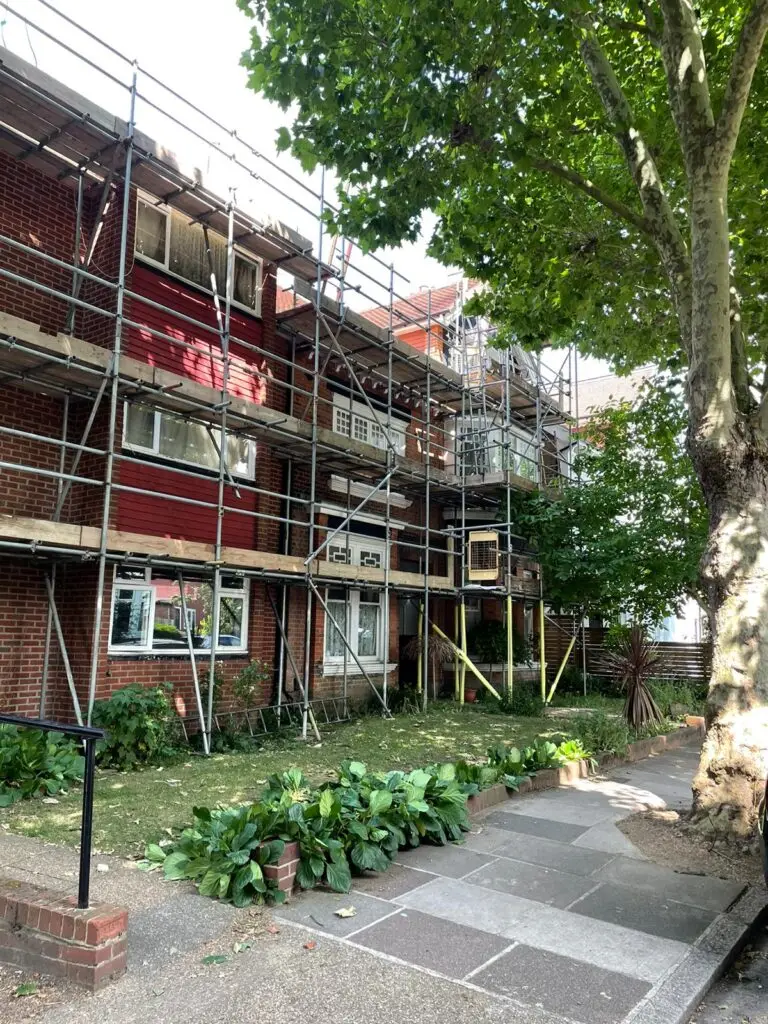 9 SHEEN GATE GARDENS BLOCK EAST SHEEN LONDON SW14